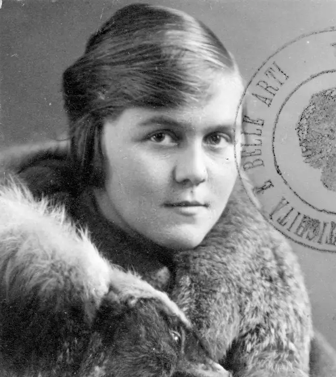 Arnoldine Henriette Marie Skibsted, 1925